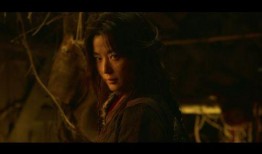 尸飞电影在线观看,惊悚在线直播，死亡降临屏幕前