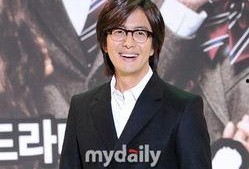 韩娱爆料裴勇俊视频大全,重温韩流巨星魅力瞬间