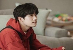 易烊千玺待播电影爆料最新,神秘角色引期待